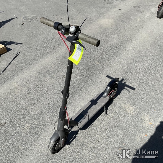 (Jurupa Valley, CA) E-Scooter No Keys Used