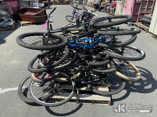 (Jurupa Valley, CA) (1 Pallet) Bicycles (Used ) NOTE: This unit is being sold AS IS/WHERE IS via Tim