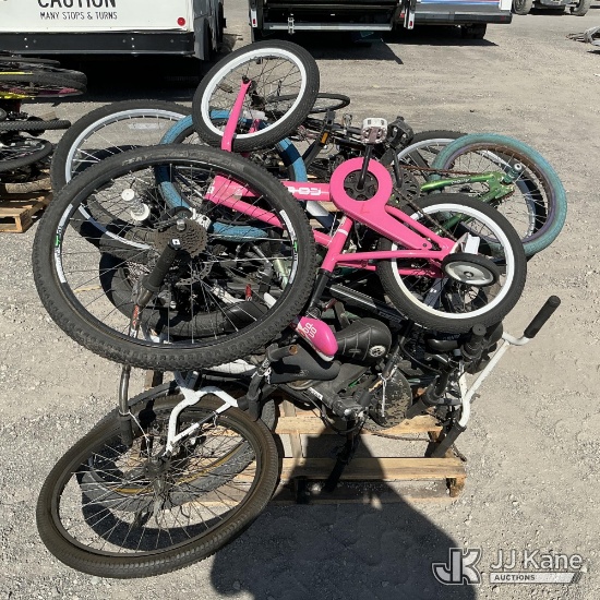 (Jurupa Valley, CA) (1 Pallet) Bicycles (Used ) NOTE: This unit is being sold AS IS/WHERE IS via Tim