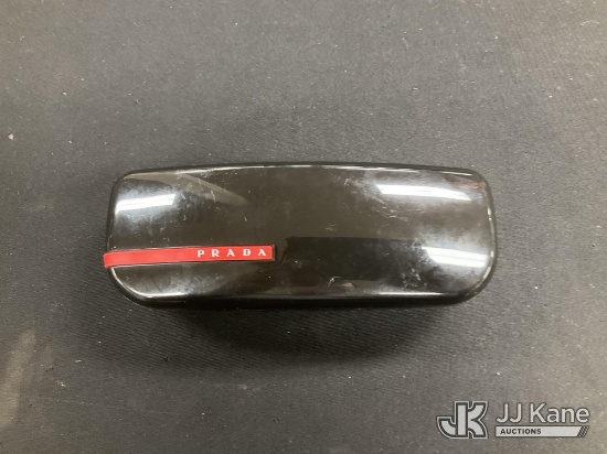 (Jurupa Valley, CA) Sunglasses (Used) NOTE: This unit is being sold AS IS/WHERE IS via Timed Auction