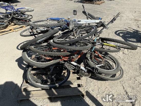 (Jurupa Valley, CA) (1 Pallet) Bicycles (Used ) NOTE: This unit is being sold AS IS/WHERE IS via Tim