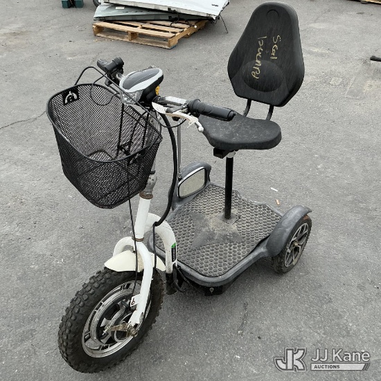 (Jurupa Valley, CA) Three Wheel Scooter No Keys Used