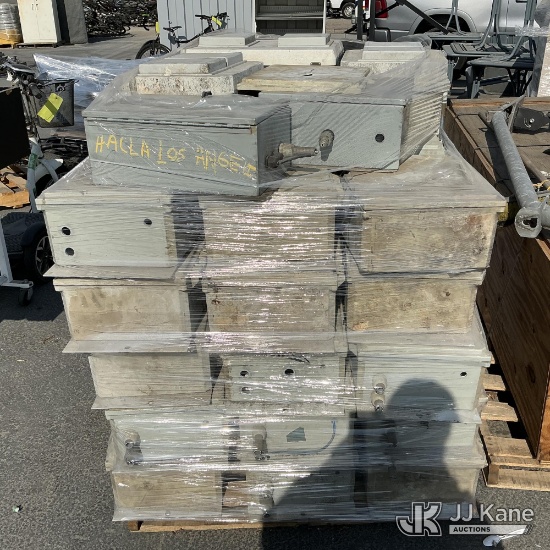 (Jurupa Valley, CA) Pallet Of Control Panels (Used ) NOTE: This unit is being sold AS IS/WHERE IS vi