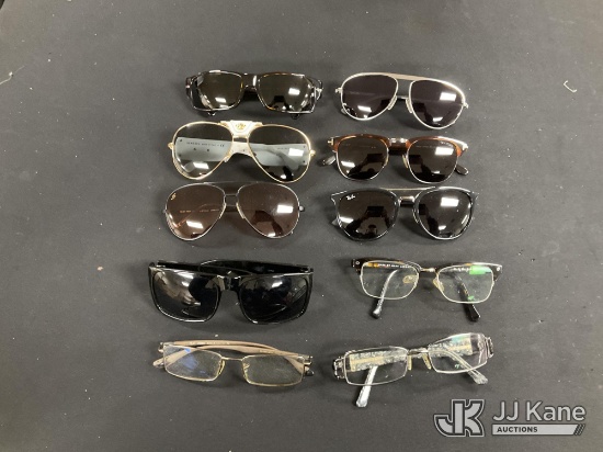 (Jurupa Valley, CA) Sunglasses (Used) NOTE: This unit is being sold AS IS/WHERE IS via Timed Auction