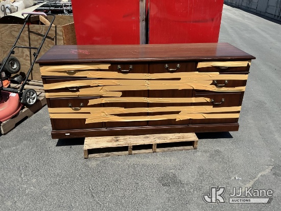 (Jurupa Valley, CA) Wooden Dresser (Used ) NOTE: This unit is being sold AS IS/WHERE IS via Timed Au