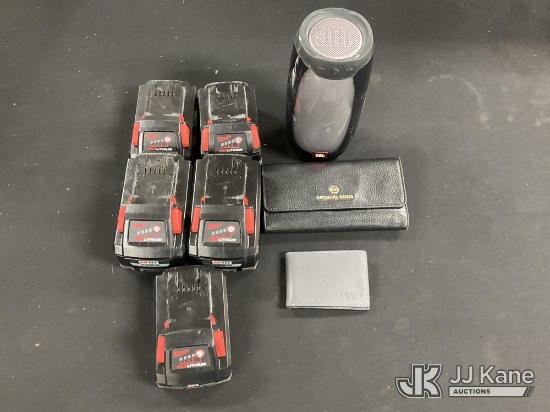 (Jurupa Valley, CA) Wallet Used