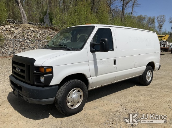 (Shrewsbury, MA) 2011 Ford E250 Cargo Van Runs & Moves) (Body & Rust Damage