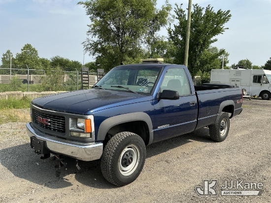 (Plymouth Meeting, PA) 2000 GMC Sierra 2500 4x4 Pickup Truck Runs & Moves, Service Engine Soon Light