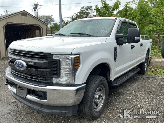 (Plymouth Meeting, PA) 2019 Ford F250 4x4 Crew-Cab Pickup Truck Not Running, Condition Unknown, Body