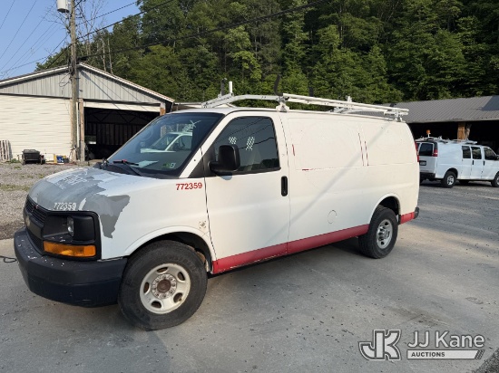 (Hanover, WV) 2011 Chevrolet Express G2500 Cargo Van Runs & Moves) (Jump to Start, Minor Body Damage