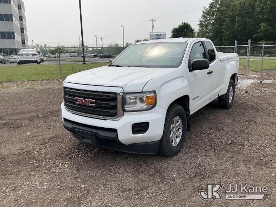 (Louisville, OH) 2016 GMC Canyon 4x4 Extended-Cab Pickup Truck Runs & Moves, Interior Damage.