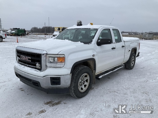 (Charlotte, MI) 2015 GMC Sierra 1500 4x4 Extended-Cab Pickup Truck Runs & Moves) (Body Damage, Rust