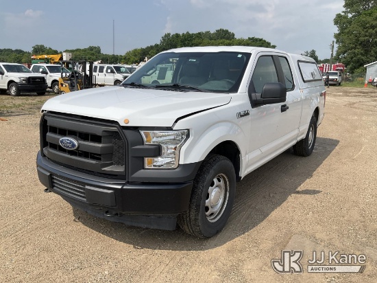 (Charlotte, MI) 2017 Ford F150 4x4 Extended-Cab Pickup Truck Runs & Moves) (Jump To Start