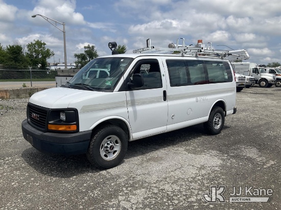 (Plymouth Meeting, PA) 2013 GMC Savana G3500 Cargo Window Van Runs & Moves, Service Air Bag Light On