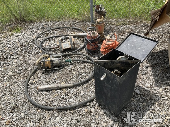 (Louisville, OH) Miscellaneous Tools & Pumps (Condition Unknown) NOTE: This unit is being sold AS IS