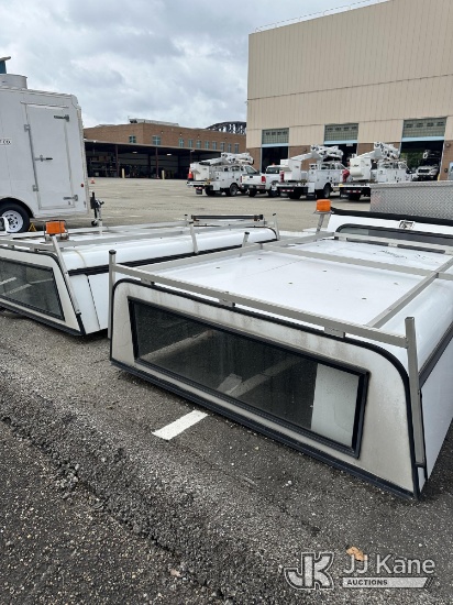 (Pittsburgh, PA) (2) Pickup Truck Caps NOTE: This unit is being sold AS IS/WHERE IS via Timed Auctio