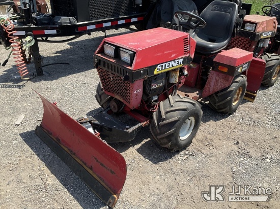 (Plymouth Meeting, PA) Steiner 420 Utility Tractor Runs