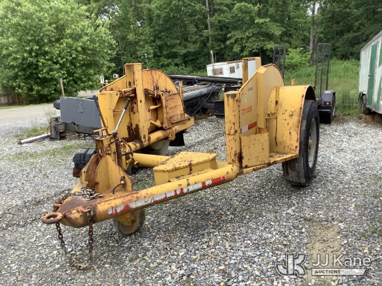 (Hagerstown, MD) 1941 P D Reel Trailer Hand Pumps Operate, Condition Unknown