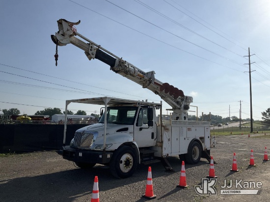 (Charlotte, MI) Terex/Telelect Commander C4045, Digger Derrick rear mounted on 2014 International 43