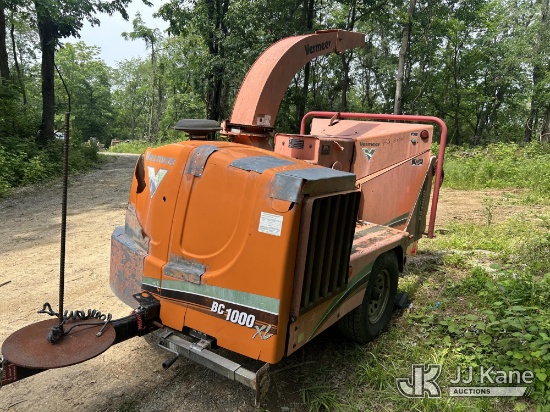 (Hagerstown, MD) 2008 Vermeer BC1000XL Portable Chipper (12in Drum), trailer mounted Not Running, Co