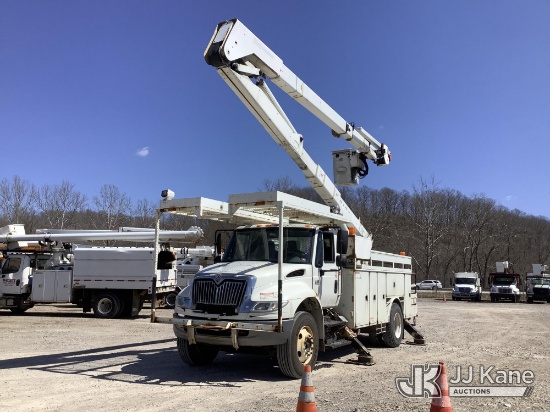 (Smock, PA) Lift-All LOM15-55-1S, Over-Center Material Handling Bucket rear mounted on 2006 Internat