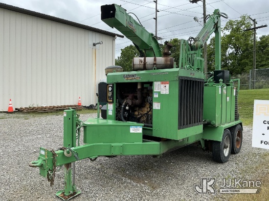 (Fort Wayne, IN) 2014 Bandit Intimidator 2090XP Chipper (37" Drum), t/a trailer mtd. No Title) (Runs