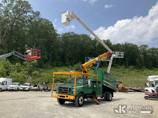 (Shrewsbury, MA) Altec LRV58, Over-Center Bucket Truck mounted behind cab on 2006 Ford F750 Chipper 