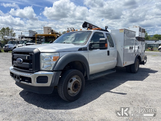 (Plains, PA) 2015 Ford F550 Extended-Cab Service Truck Runs & Moves, Body & Rust Damage