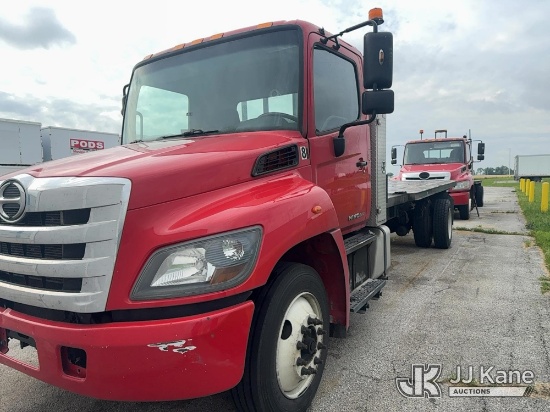 (Perrysburg, OH) 2016 HINO Flatbed/Service Truck Runs & Moves) (Engine Light On