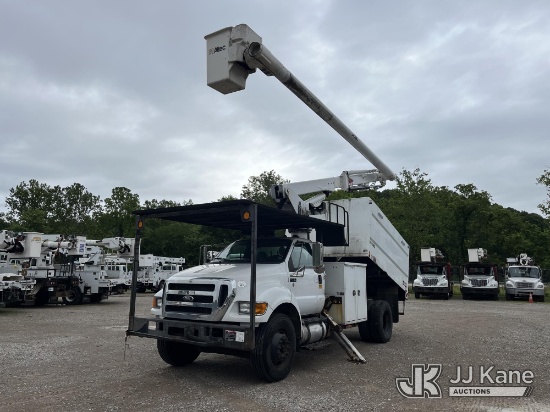 (Smock, PA) Altec LR756, Over-Center Bucket Truck mounted behind cab on 2013 Ford F750 Chipper Dump 