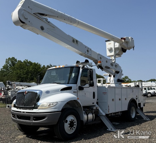 (West Berlin, NJ) Altec AA55, Material Handling Bucket Truck rear mounted on 2020 International MV60