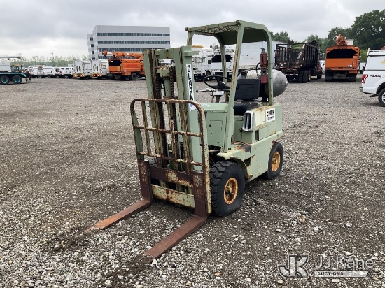 (Louisville, OH) Clark CFY30 3,000 lb. Rubber Tired Forklift Not Running, Condition Unknown, Flat Ti
