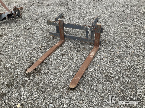 (Louisville, OH) forks (Body & Rust Damage.) NOTE: This unit is being sold AS IS/WHERE IS via Timed 