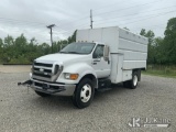 (Fort Wayne, IN) 2009 Ford F750 Chipper Dump Truck Runs & Moves) (Dump Inoperable, Condition Unknown