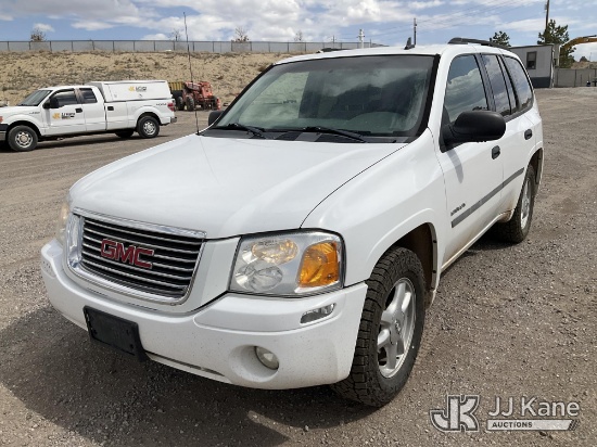 (Sparks, NV) 2006 GMC Envoy 4x4 Sport Utility Vehicle Runs & Moves) (Service Light On, Paint Chippin