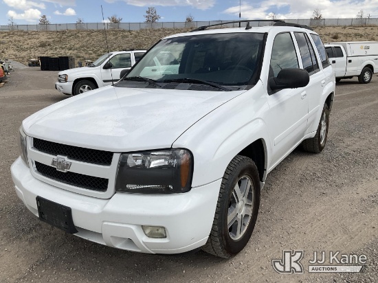 (Sparks, NV) 2007 Chevrolet TrailBlazer LS1 4x4 Sport Utility Vehicle Runs & Moves) (Mounting Holes 