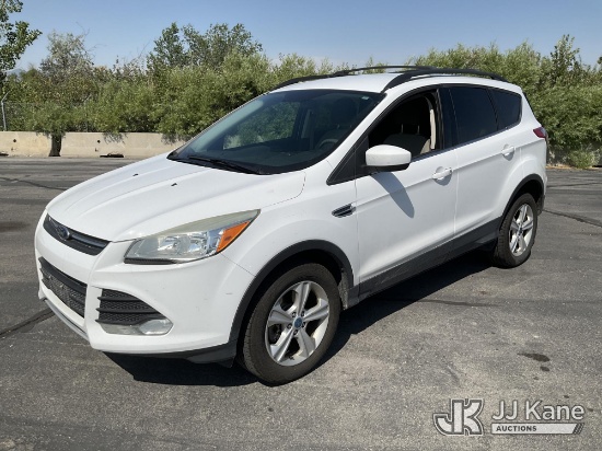 (Salt Lake City, UT) 2013 Ford Escape 4-Door Sport Utility Vehicle Wrecked) (Runs & Moves) (Body Dam