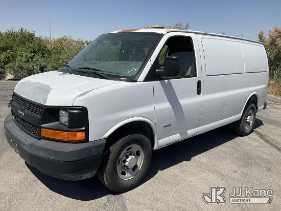 (Salt Lake City, UT) 2007 Chevrolet Express G3500 Cargo Van Runs & Moves)(Paint Damage, Rust Damage