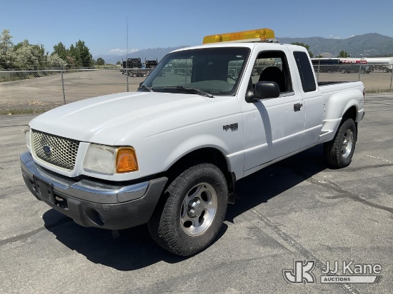 (Salt Lake City, UT) 2001 Ford Ranger 4x4 Pickup Truck Runs & Moves) (Body Damage