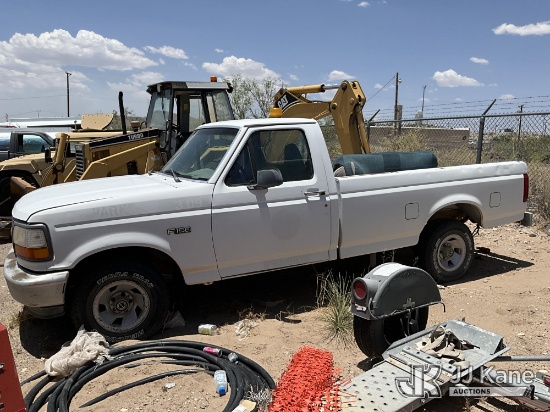 (Truth Or Consequences, NM) 1996 Ford F150 Pickup Truck Not Running, Condition Unknown)(Paint & Body
