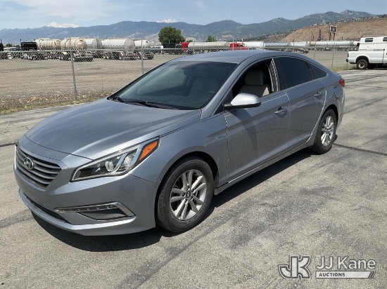(Salt Lake City, UT) 2015 Hyundai Sonata 4-Door Sedan Runs & Moves) (Traction Control Light On
