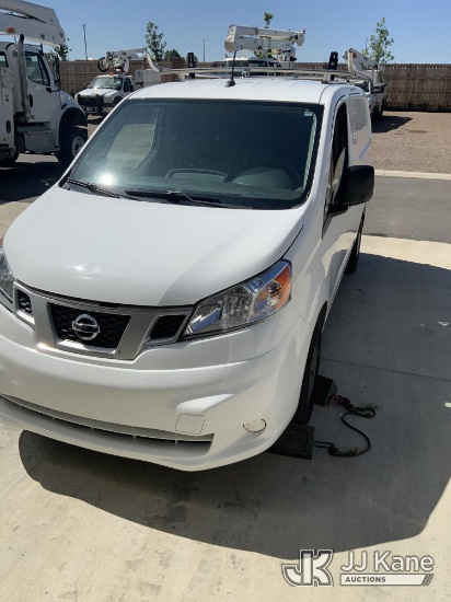 (Aurora, CO) 2020 Nissan NV200 Cargo Van Runs & Moves) (Jump To Start, Body Damage, Driver Side Mirr