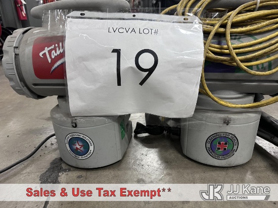 (Las Vegas, NV) (2) Handheld extractor (gray) (Seller States Damaged) NOTE: This unit is being sold 
