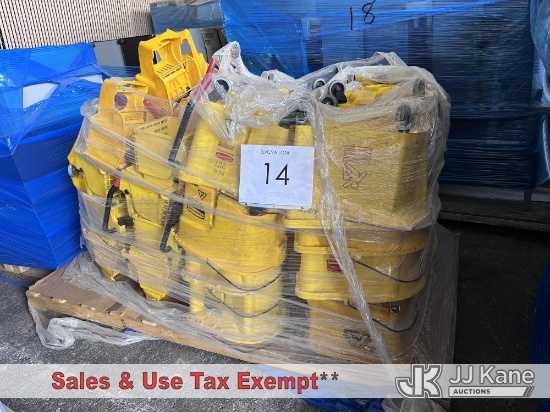 (Las Vegas, NV) (24) Rubbermaid Mop buckets & Wringers NOTE: This unit is being sold AS IS/WHERE IS 
