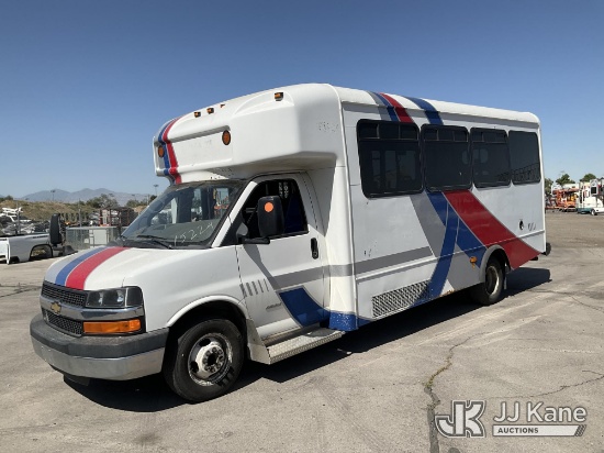 (Salt Lake City, UT) 2015 Chevrolet 4500 Shuttle Bus Runs & Moves