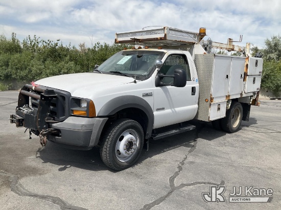 (Salt Lake City, UT) 2005 Ford F450 4x4 Service Truck Bad Motor, Smokes, Runs & Moves