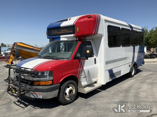 (Salt Lake City, UT) 2015 Chevrolet 4500 Shuttle Bus Runs & Moves) (Battery Light, Engine Noise On