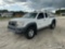 (Thonotosassa, FL) 2014 Toyota Tacoma 4x4 Extended-Cab Pickup Truck Runs & Moves) (Paint Damage