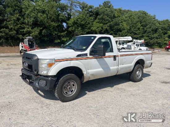 (Chester, VA) 2013 Ford F250 4x4 Pickup Truck Runs & Moves) (Check Engine Light On, Body Damage