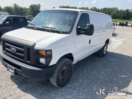(Verona, KY) 2008 Ford E350 Cargo Van Runs & Moves) (Rust & Body Damage, Rear Door Will Not Close, D